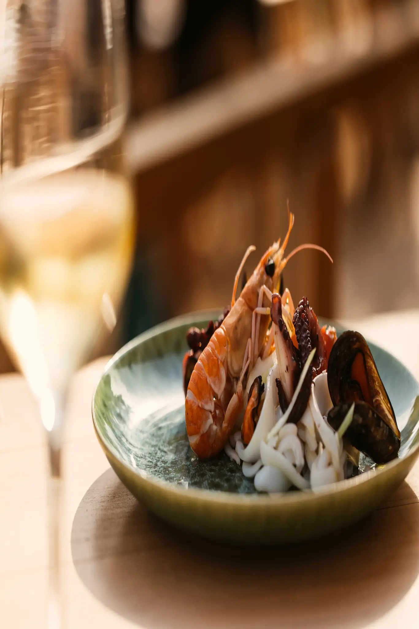 Plato del menú mediterráneo de Elements Ibiza